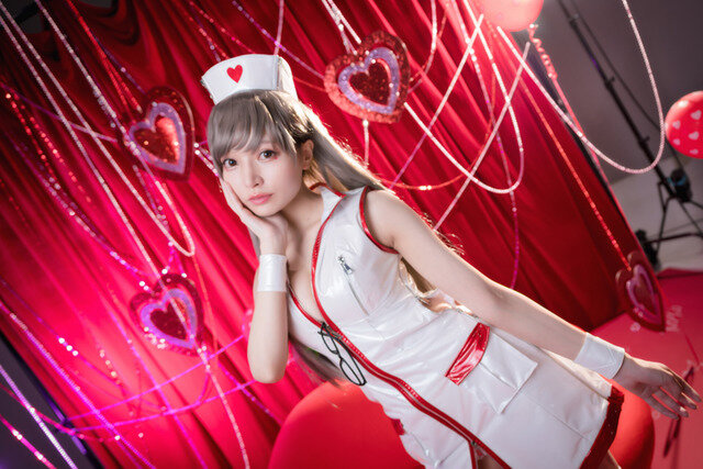 【コスプレ】えなこ、ブラマジガールのコスプレ披露！ 主催イベントに宮本彩希ら人気レイヤー7人集結【写真103枚】