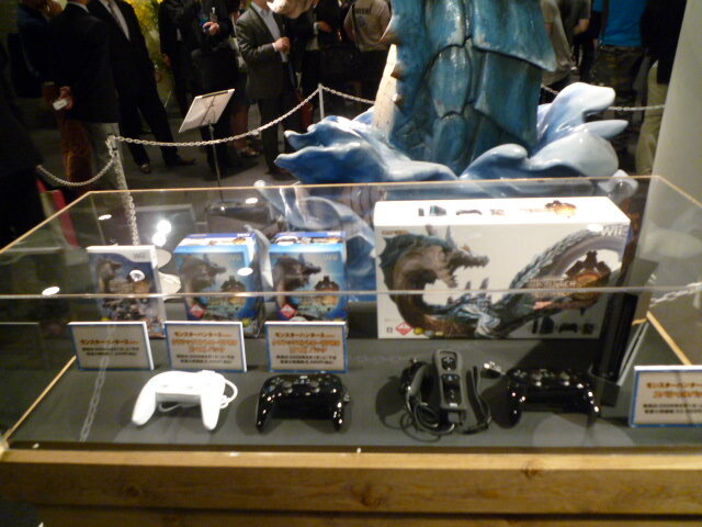 カプコン『モンスターハンター3(トライ)』完成披露発表会を開催 ― 岩田社長も駆けつける