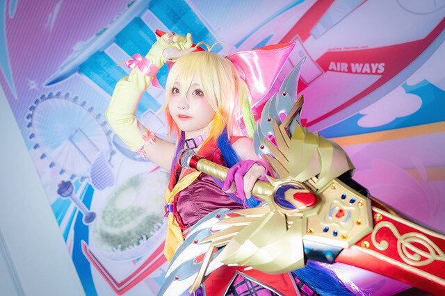 【コスプレ】中国人気レイヤー・小柔SeeU、「Job Tribes」美樹本晴彦デザイン “神コスプレ”でシンガポールに降臨！【C3AFA】