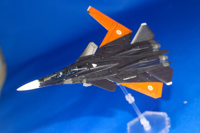 『エースコンバット7』コトブキヤ1/144「X-02S」レビュー…ディテール強化とロール軸追加で展示しやすさも向上！【ゲーム系プラモって実際どう？】