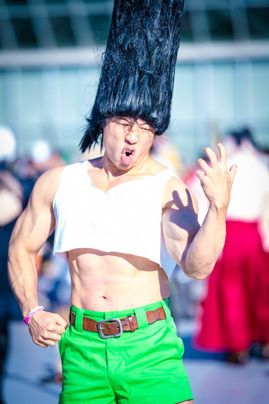 コスプレ なかやまきんに君 怒髪天を衝く ゴンさん を再現 キレッキレな筋肉美に注目 写真12枚 インサイド